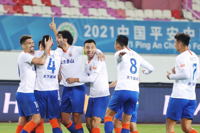 开云体育下载APP-马德兴：泰山压顶完胜海港 天王山后争冠几无悬念